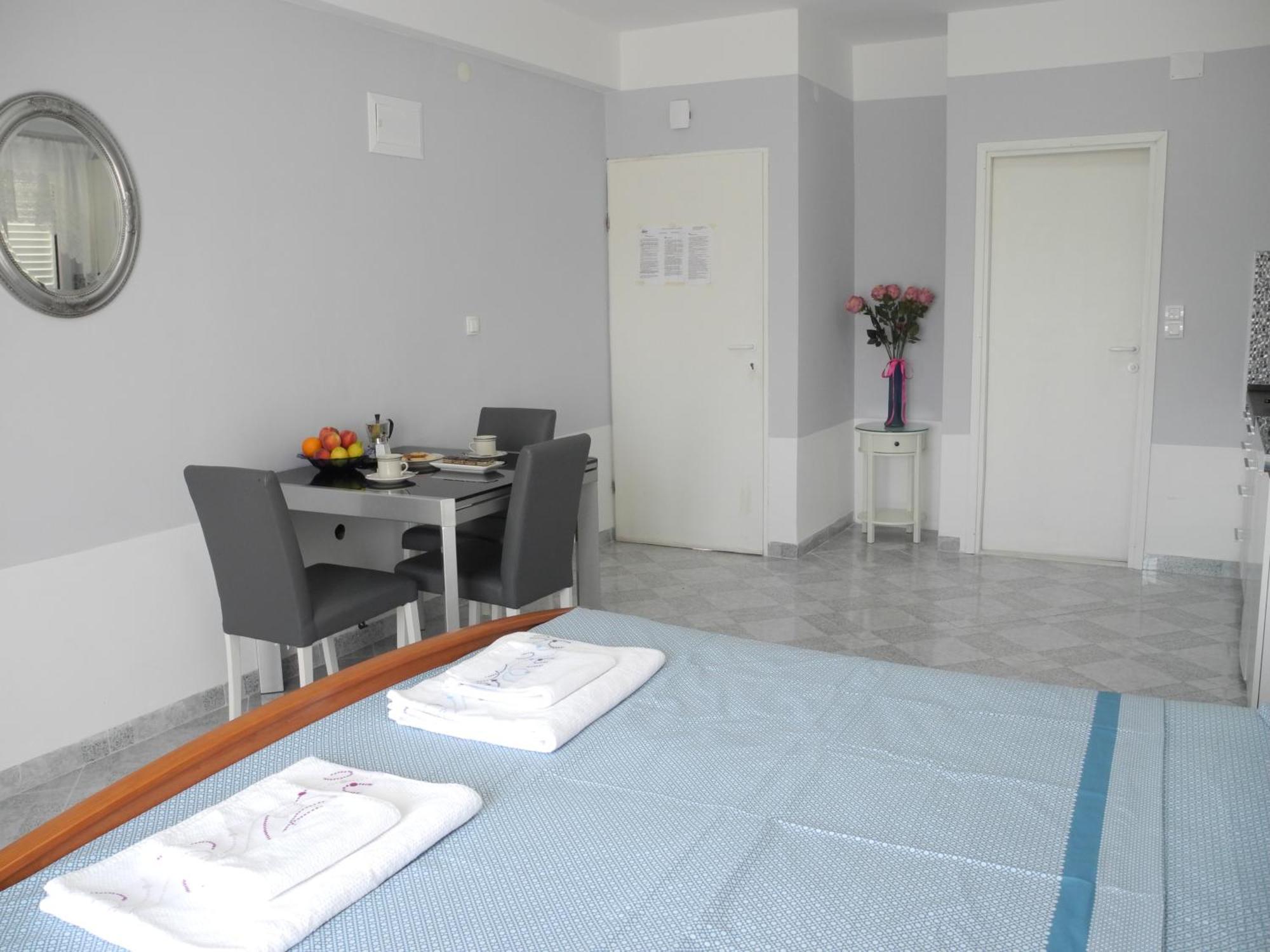 Villa Ines イェゼラ 部屋 写真